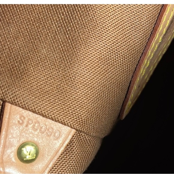 Authentic Louis Vuitton Montessori MM - Picture 6 of 7